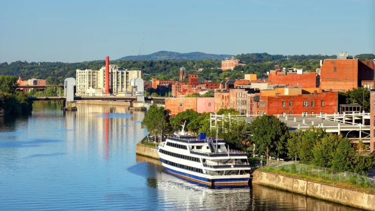 explore cashryde drivers in troy ny 2 768x432
